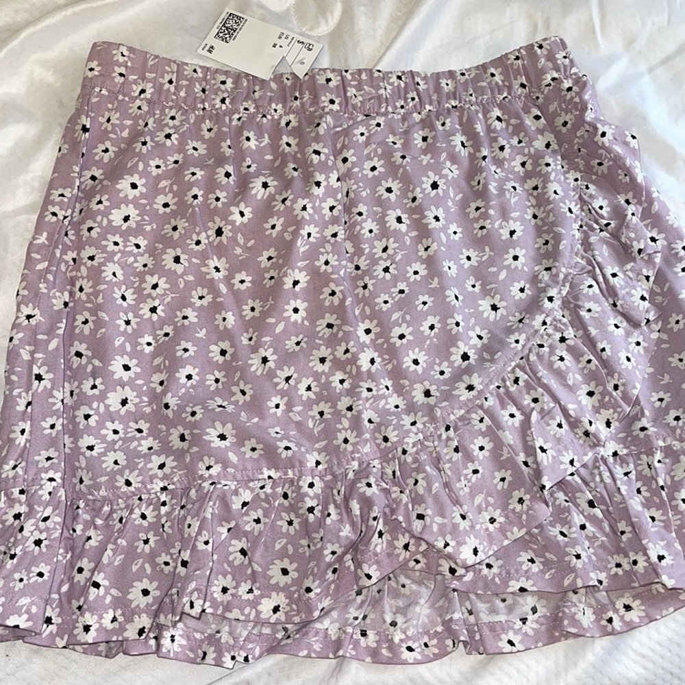 Lilac/ light purple H&M skirt